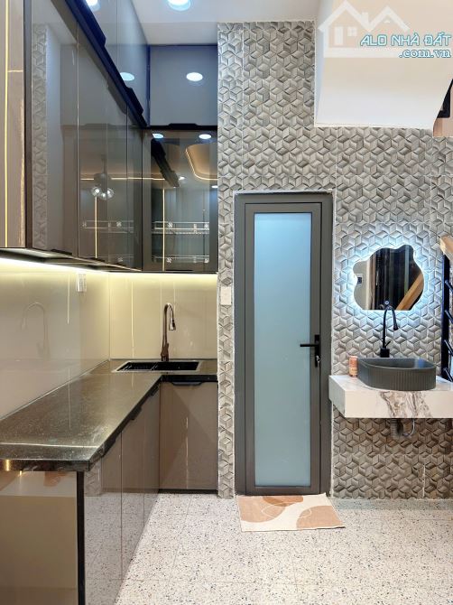 Lên Sóng Siêu Phẩm 4 Tầng đúc BTCT P. Bình Thạnh ngay Chợ Bà Chiểu, 4tỷ05 - 3