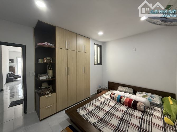 Chính chủ đăng bán nhà cấp 4 có đầy đủ nội thất, thiết kế đơn giản hiện đại, vào ở ngay. - 3
