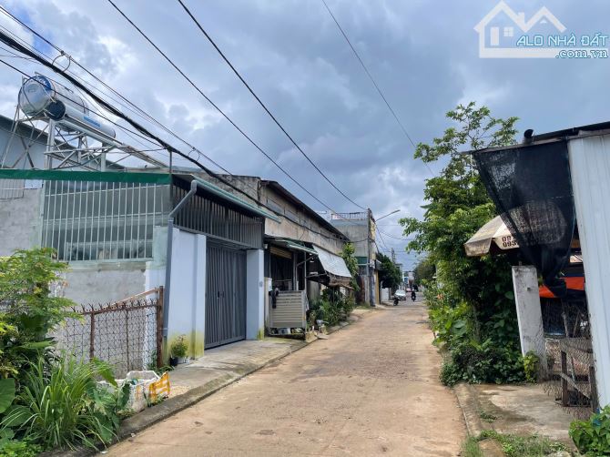 ĐẤT BÁN MẶT TIỀN LÊ MINH XUÂN P. TÂN LẬP GẦN NGAY COOP MART - Loctran - 3