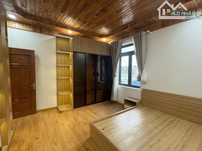 Cần Bán Nhà Phố 3T- 100m2 (5mx20m) chỉ 6.5 tỷ  Đường Nguyễn Công Trứ Phường 8  Đà Lạt - 3
