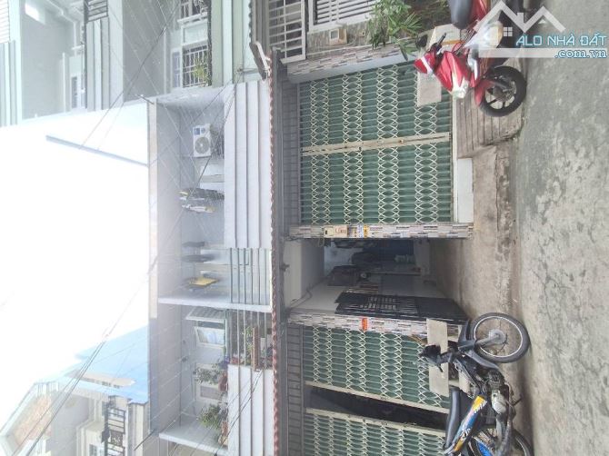 CẦN BÁN DÃY TRỌ 7 Phòng - Xe tải đỗ cửa - Phạm Hữu Lầu - gần cầu Phước Long - Chỉ 6 ĐỒNG - 3