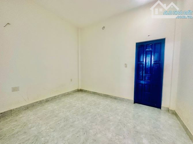 Nhà 3 tầng kiên cố KV5 - Hương Sơ - 3