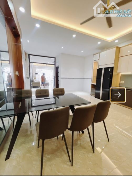 PHÚ MỸ, Q7 - 98m2 - 3TẦNG - 4PN - GARA ÔTÔ - 9TỶ5 - 3