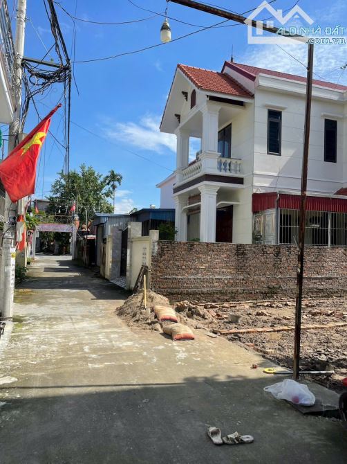 Bán đất  tổ 8 TT An Dương, ngõ oto đỗ tận đất 60m giá chỉ có 1,6x tỷ - 3