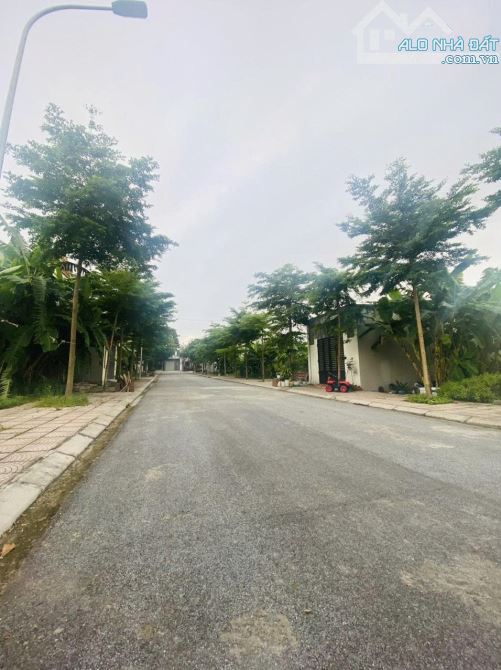 Bán đất tại khu xem ghép Mậu Lâm, Khai Quang, Vĩnh Yên, Vĩnh Phúc. Giá chỉ 2.5 tỷ DT 100m2 - 3