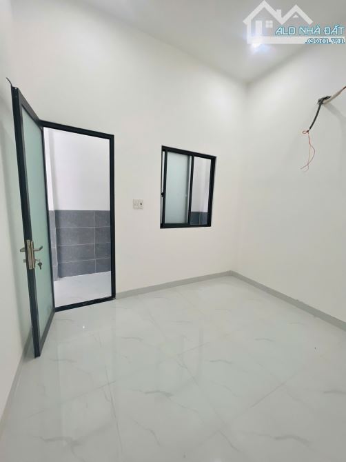 NHÀ LẦU SỔ RIÊNG THỔ CƯ CHỈ 699 TRIỆU DỌN VÔ Ở NGAY - 3