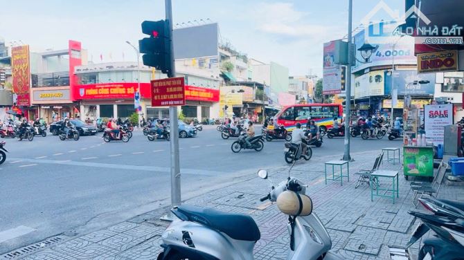 HẠ 3 TỶ BÁN GẤP 125M2 - 2 MẶT TIỀN GÓC NGÃ TƯ LÊ DUẨN & HOÀNG HOA THÁM CHO THUÊ T1 30TR/TH - 3