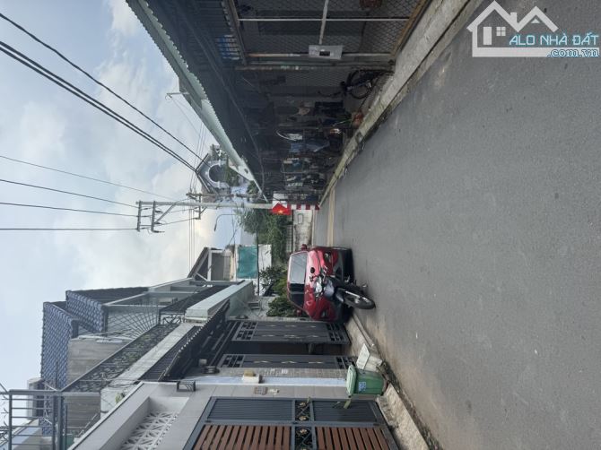 Bán nhà 2 tầng, hêm ô tô thông, đường 160, Tăng Nhơn Phú A, Quận 9 - 3