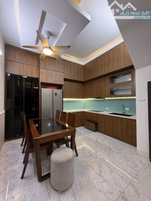 Bán nhà Trường Chinh 5 Tầng phân lô ô Tô chạy vòng quanh giá hơn 12 Tỷ - 3
