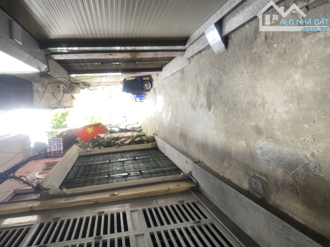Bán nhà Giải Phóng 45m2 vị trí đẹp sát mặt đường giải phóng kinh doanh tốt 10.5 tỷ - 3