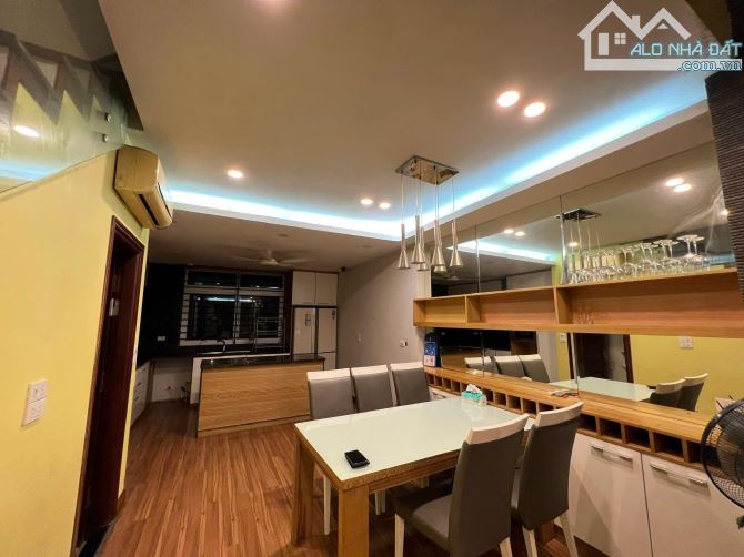 MỜI THUÊ NHÀ DỊCH VỤ VẠN PHÚC Ô TÔ ĐỖ CỬA - 3