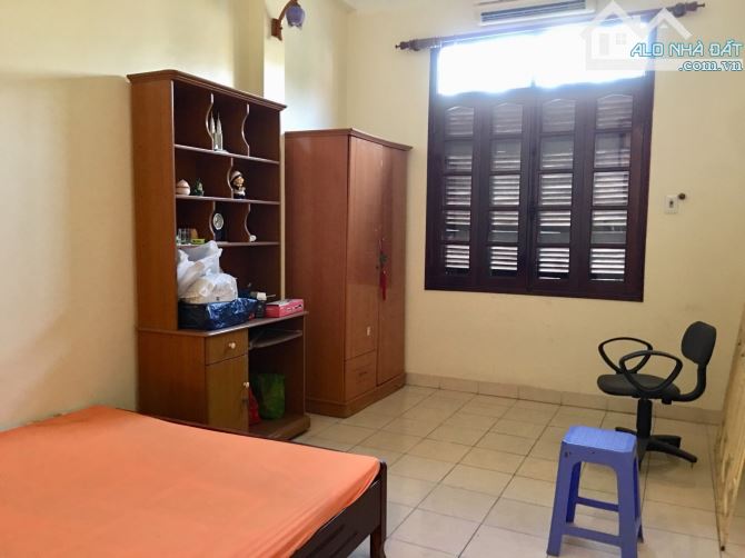 Cho thuê nhà nguyên căn tại Đội Nhân, Vĩnh Phúc, Ba Đình. DT 26m x 5 tầng, giá 12tr - 3