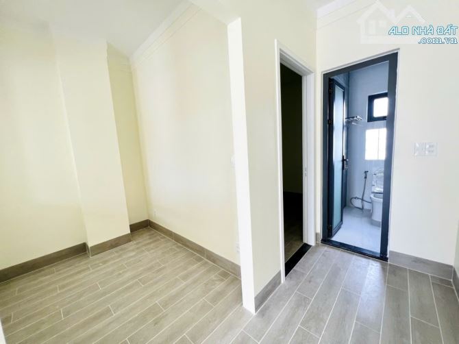 Bán nhà đường số 8 Lê Văn Quới hẻm xe hơi gần mặt tiền 56m2,4 Tầng Nhỉnh 6 tỷ - 3