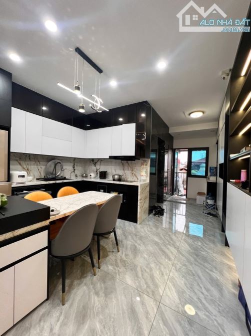 KĐT Bắc Linh Đàm, Vỉa hè, Ô tô tránh, 80m2, 5 tầng Thang máy, mặt tiền 4.75m, Giá 28.8 tỷ. - 3