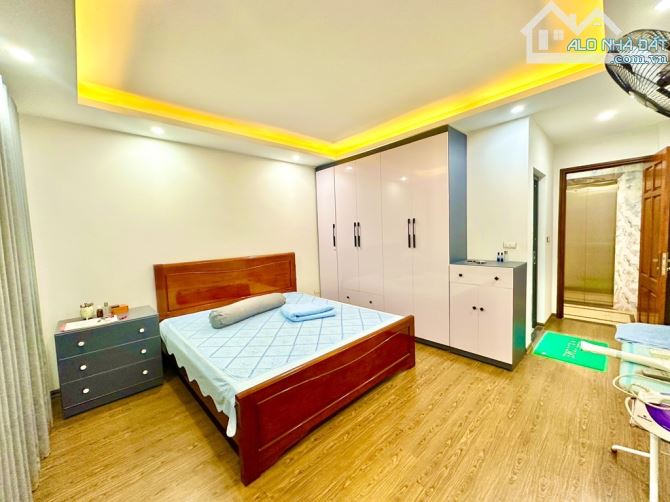 Kim giang 40m 6t thang máy mt4,2m,cách phố 10m,ôtô đỗ cửa,kd VP an sinh đỉnh - 4