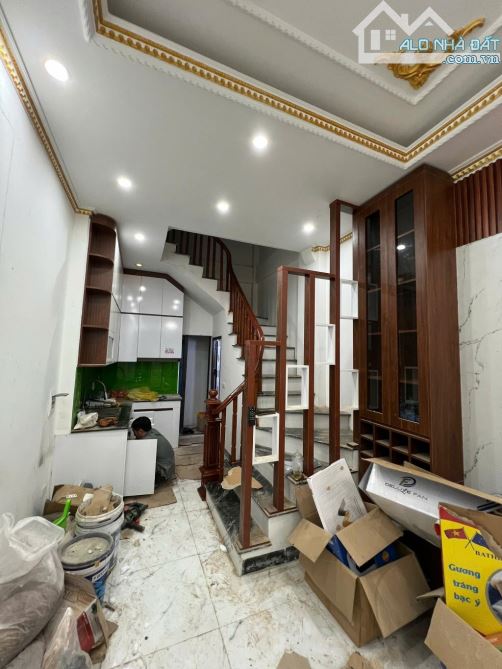 Bán nhà phố ỷ la Dương Nội, 5tầng ,lô góc, 4.93tỷ - 4
