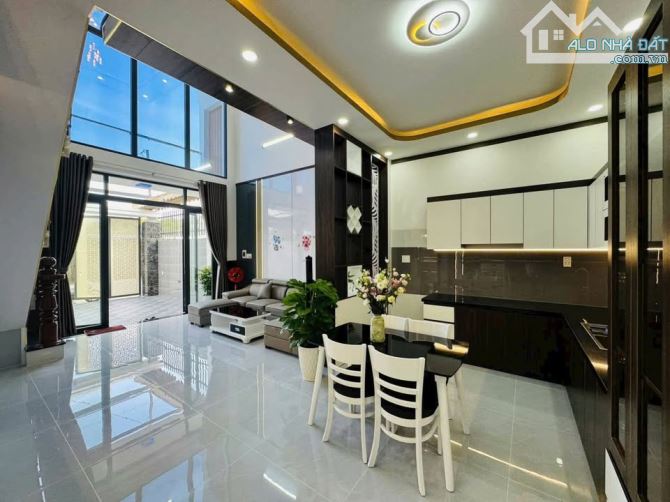 CHÍNH CHỦ BÁN GẤP CĂN NHÀ GÁC LỬNG GIÁP ĐƯỜNG ĐỒNG KHỞI BIÊN HOÀ GIÁ 1TỶ450 THƯƠNG LƯỢNG M - 4