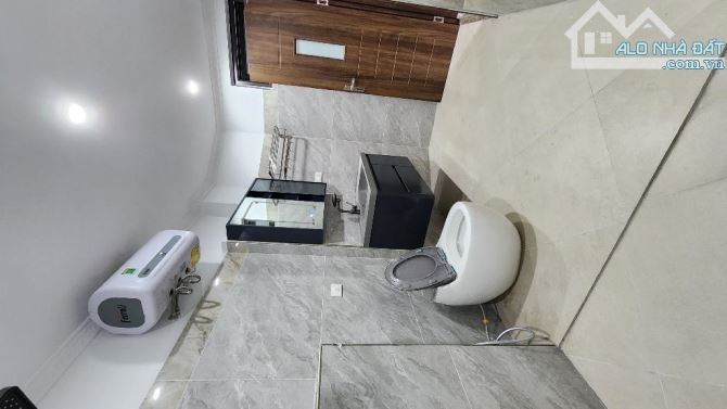 Bán nhà Quan Nhân nhà đẹp lô góc  44m 6 tầng   thoáng trước sau gần hồ gần ô tô nội thất s - 4