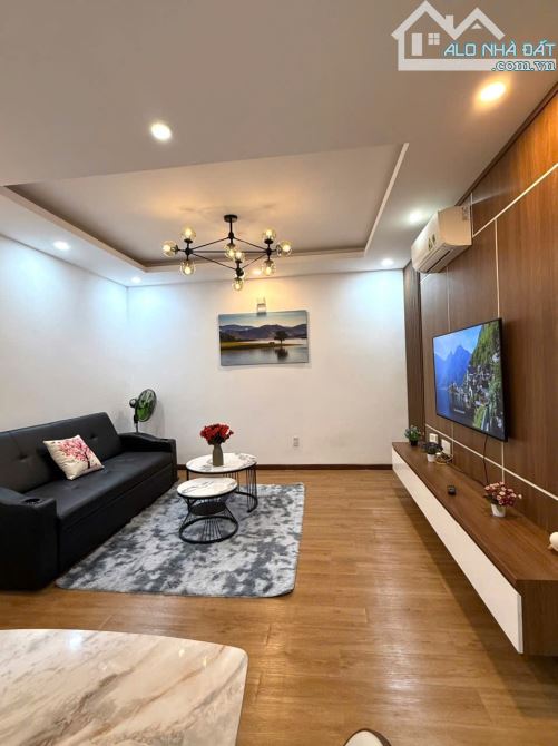 BÁN CĂN HỘ MƯỜNG THANH, SỐ 4 TRẦN PHÚ, TẦNG 10, VIEW SÔNG, 69M2, GIÁ 2 TỶ 990. CN4.9 - 4
