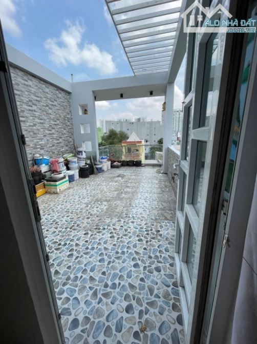 Nhà 4 Tầng - Mặt Tiền Đường, DT: 4x20= 80m2, Quận Tân Phú - 4