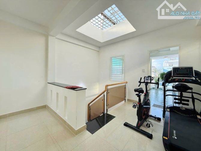 BÁN NHÀ KHU DÂN CƯ SẦM UẤT ĐƯỜNG HÒA BÌNH TÂN PHÚ 4 TỶ 150TR SHR 56.7M2 - 4