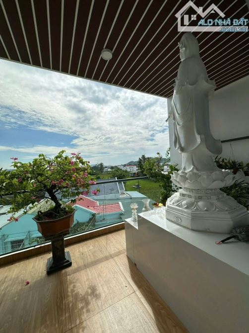 Bán nhà 3 tầng đường Thông Tin gần KĐT Phú Ân Nam sổ hoàn công full nội thất - 4