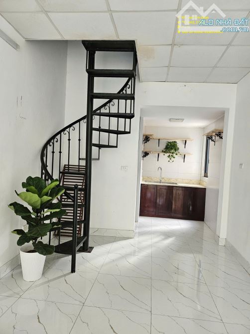 BÁN NHÀ KIM QUAN- LONG BIÊN- S 33M2*-SỔ CHÍNH CHỦ - 4