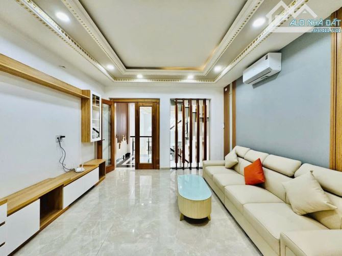 HXH thông Lê Đức Thọ p15- 4x15m 1T lửng 3 lầu giá 8.8 tỷ TL - 4