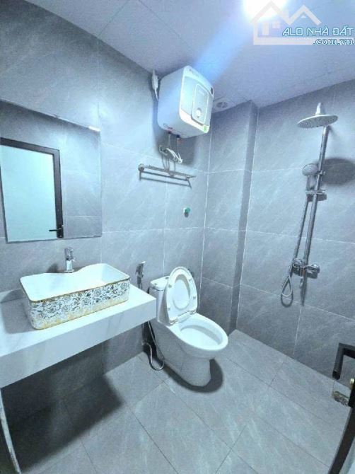 Bán nhà ngũ nhạc - 32m2 - 4 Tầng - full nội thất - 10m ô tô tránh nhỉnh 6 tỷ - 4