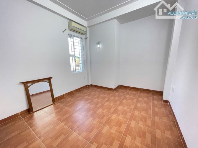 🔥 CHÍNH CHỦ GỬI BÁN CĂN ĐỊNH CÔNG .32M2. 6 TẦNG. DÂN XÂY. 2 THOÁNG .5,85 TỶ. - 4