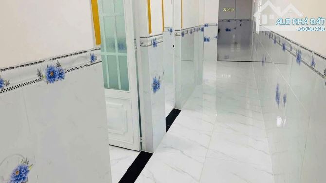 nhà và đất 151m2. 1 p khách 3 p ngủ. 1,03 tỷ - 4