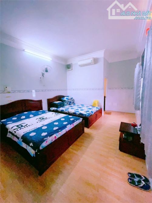NP834 chuyển nhượng nhà nghỉ khách sạn, trang bị đầy đủ trang thiết bị, vô hoạt động liền - 4