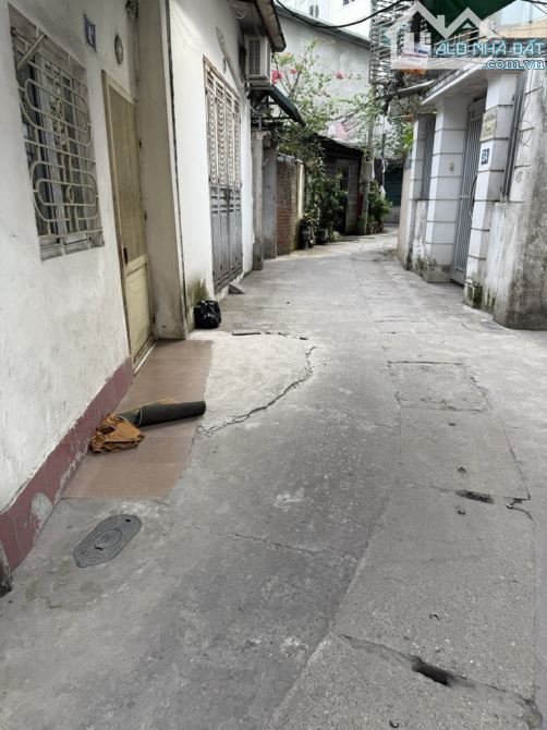 Nhà 3 tầng ngõ 273 Nguyễn Khoái, 25m² giá 2.98 tỷ – gần phố, tiện ích ngập tràn - 4