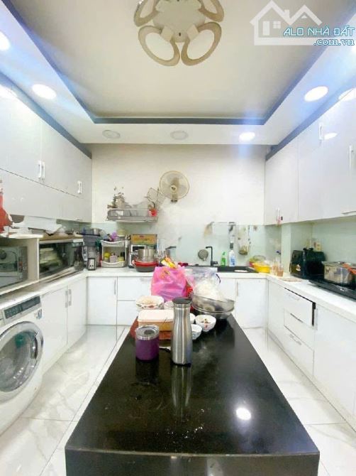 Q.10 - SÁT MT LÊ HỒNG PHONG - 60M² - 5 TẦNG - CHO THUÊ DÒNG TIỀN 30TR/TH – 16.x TỶ - 4