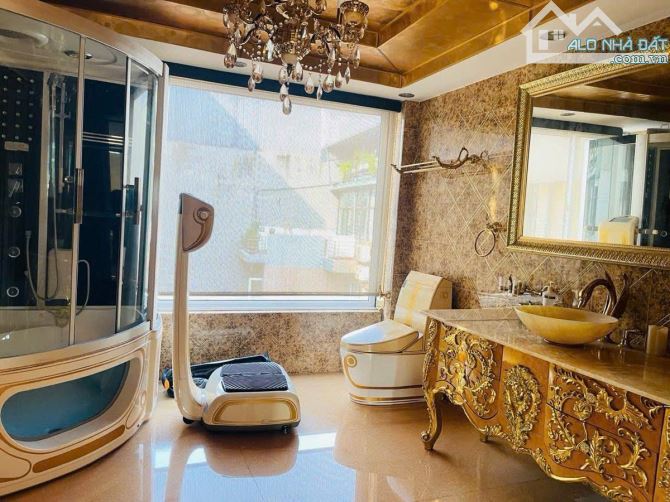 BÁN ĐẤT XÂY KHÁCH SẠN- VĂN PHÒNG- MP MỚI GẦN STARLAKE- 126M2- MT:8M- 54.8 TỶ - 4