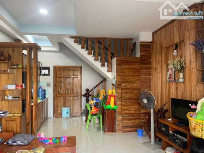 Gò vấp Wew Sông 2 mặt tiền trước sau đường rộng 8m 3 tầng chỉ 8,5 tỷ - 4