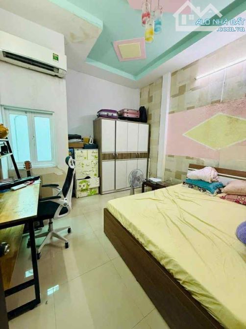 Bùi Quang Là gần Emart 1 trệt 1 lầu nhà BTCT chỉ 4,37 tỷ - 4