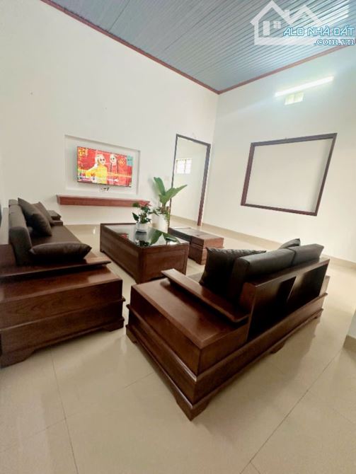 NHÀ CẤP 4 KIÊN CỐ HẺM NƠTRANGUL 5,5x20m - 4