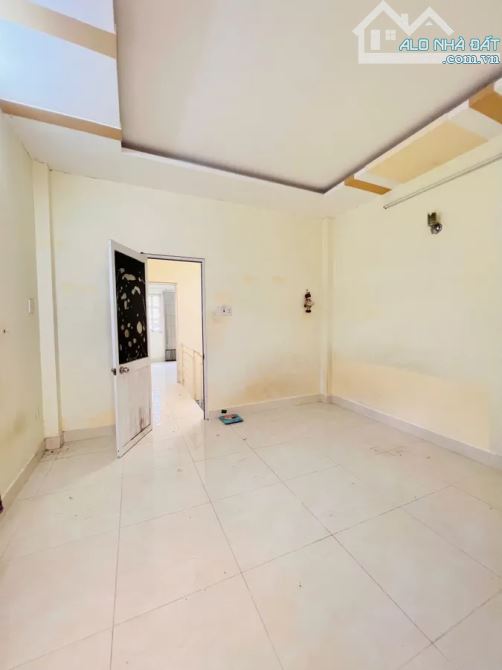 Dưới 6 tỷ mua được nhà Phú Nhuận với ngang 5 rộng rãi thoáng mát - 4