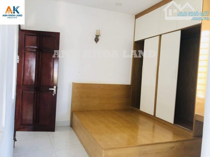 NHÀ 2 TẦNG GÓC 2 MẶT TIỀN - GẦN HOÀNG DIỆU 2 - P.LINH TRUNG - OTO VÀO THOẢI MÁI - 4,5 TỶ - 4