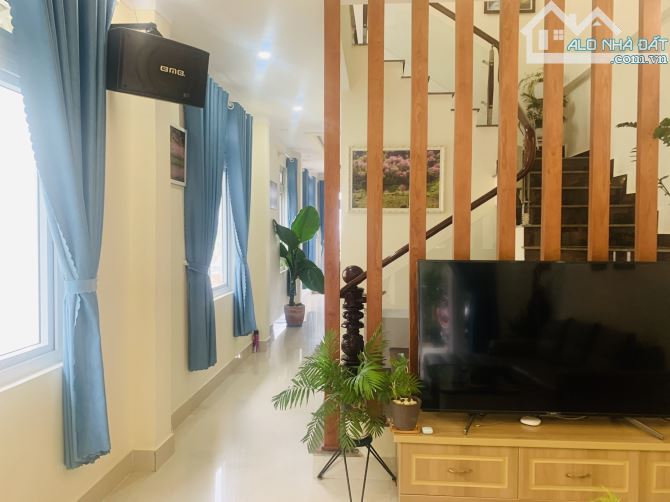 Biệt Thự Đường Mặt Tiền 116m - 9ty, đường Ngô Quyền, P.06, Đà Lạt - 4