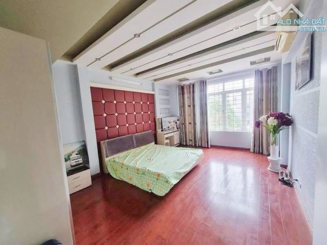 Phân lô ô tô tránh, ngõ trông vòng quanh, DT 50m2*6T, MT 4m, 17,5 tỷ, KD VP - 4