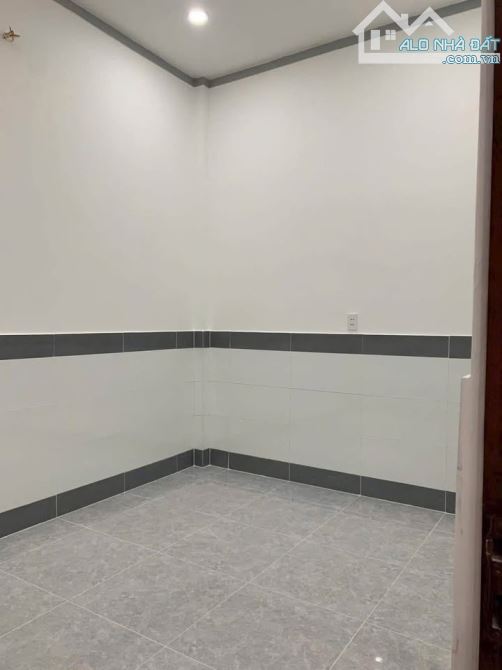 Cần bán gấp căn nhà 1/ Đ. Tân Thới Nhì 26- Hóc Môn  - 80m2 - SHR giá 850tr - 4