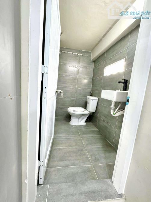 CẠNH CẦU PHÚ XUÂN, CHDV -5PHÒNG - 7TỶ5. - 4