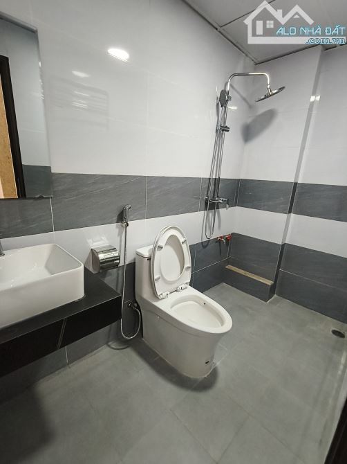 Cuối đường Bà Triệu 45m 5 tầng thang máy, lô góc, ô tô 4 chỗ chỉ 8.3 tỷ - 4