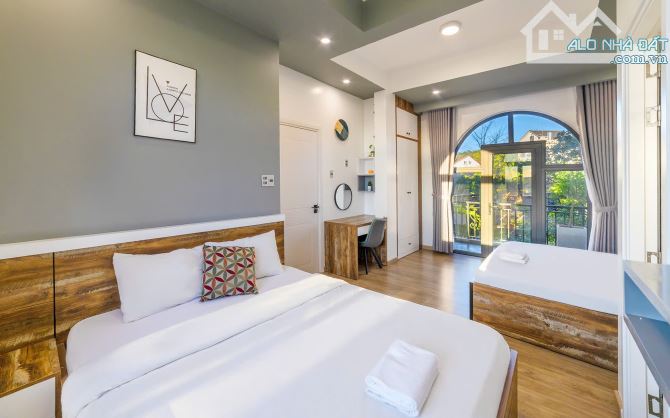 BÁN NHANH VILLA - HẺM XE HƠI NGÔ TẤT TỐ, 180M², 19 TỶ, P.8, ĐÀ LẠT - 4