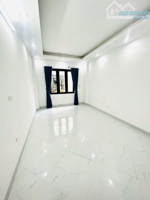 BÁN NHÀ 5 TẦNG MỚI XÂY - TRUNG TÂM NGŨ HIỆP - VŨ LĂNG - NGÕ THÔNG - Ô TÔ ĐỖ - 4.9 TỶ - 4