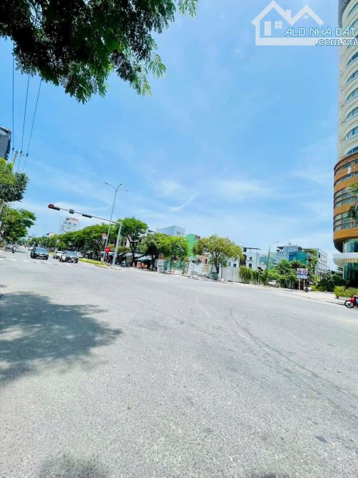 Bán Đất Cực Đẹp Đường Võ Thị Sáu - Trung Tâm Hải Châu. DT 110m2 - Ngang 8,2m. Giá Đầu Tư - 4