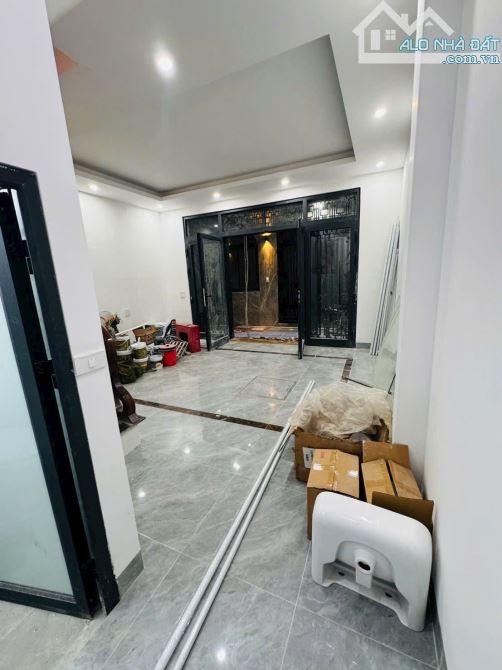 SIÊU PHẨM CẦU GIẤY NHÀ MỚI KÍNH KOONG-6 TẦNG THANG MÁY-NGÕ THÔNG KINH DOANH-NHỈNH 9 TỶ - 4