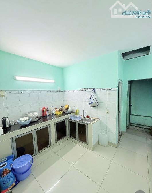 Bán Nhà Ngay Sau Bến Xe An Sương -60M2 - C4 - Sát Hẻm Xe Hơi Tránh-  Chỉ 3.23 Tỷ. - 4